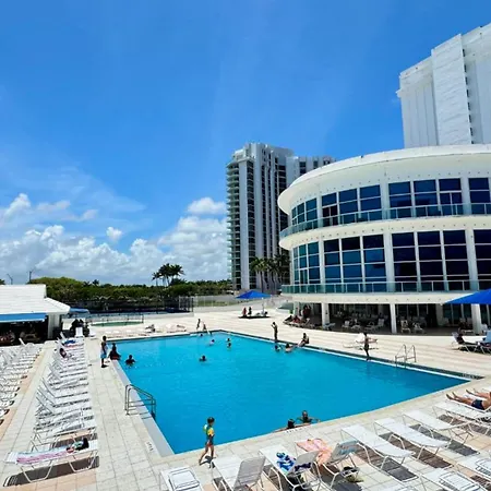 Seastays Apartments Miami Beach Exterior photo
