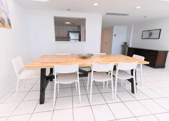 Seastays Apartments